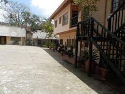 Top room amenities include a kitchenette, a flat screen tv, and a refrigerator. Ilanga Lodge Reviews Photos Rates Ebookers Com