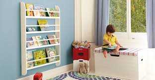 Selain multifungsi sebagai gantungan handuk, rak berbahan kayu juga menciptakan nuansa hangat pada kamar mandi, deh. 6 Desain Rak Buku Kamar Anak Anak Yang Lucu Dan Kreatif Arsitag