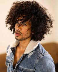 We did not find results for: 20 Pictures That Prove Curly Hair Men Are Adorable Kaynuli