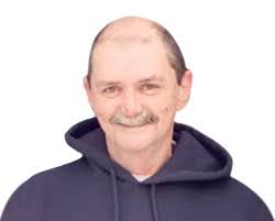 Dan Gow's Instagram, Twitter & Facebook