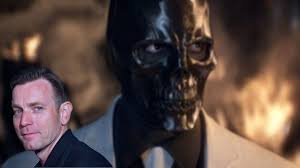 Ewan Mcgregor Birds Of Prey Premiere Birds Of Prey Has Its Black Mask Black Mask Prey Birds Of Prey