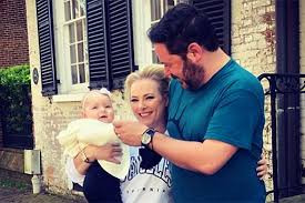 We would like to show you a description here but the site won't allow us. Meghan Mccain Pays Tribute To Husband Ben Domenech On Father S Day People Com