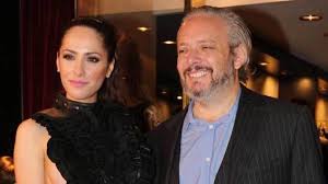 Pero lejos de llorar por los rincones, el ogro estaría con una chica rubia y petisa, muy parecida a la que aparecía en el video del escándalo. Se Separaron Matias Garfunkel Y Victoria Vannucci