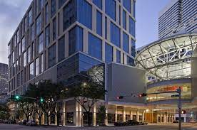 Houston Pavilions Laguarda Low Llc Retail Facade Pavilion Architecture