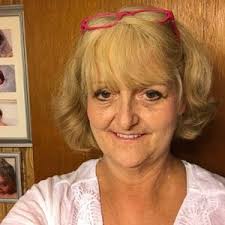 Melinda Suggs's Instagram, Twitter & Facebook