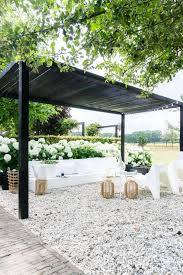 Maak Zelf Een Loungebank Buitenhuis Achtertuin Pergola Tuin Buiten Pergola