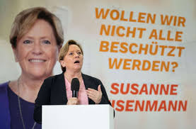 Nun will sie ministerpräsidentin werden. Susanne Eisenmann Trotz Spott Cdu Kandidatin Halt An Wahlplakaten Fest Baden Wurttemberg Stuttgarter Nachrichten