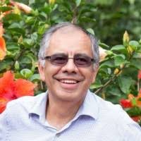 90+ "Henry Roberto" profiles