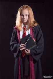 3.acrylic paint (black color) or you can spray it with black spray. Diy Harry Potter Wand
