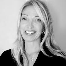 Alison Callahan's Instagram, Twitter & Facebook