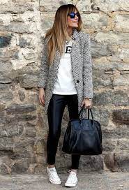 Winter Look 2018 32 Stylishe Outfits Fur Arbeit Fashion Outfits Invierno How To Wear Leggings
