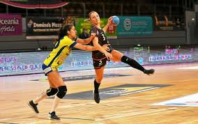 Direct soir est diffusé la première fois le 6 juin 2006 (en référence au jour du débarquement de normandie lors de la seconde guerre mondiale) puis la diffusion a réellement commencé en septembre 2006. Brest Bretagne Handball Le Match A Nantes Diffuse En Direct Sur Sport En France Brest Bretagne Handball Le Telegramme