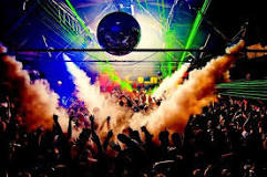 Nightlife In Cape Town: Sway On The Beats Of The Mother City