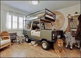 Browse our favorite bedroom looks for inspiration. 35 Amazing Animal Themed Bedroom Ideas The Sleep Judge