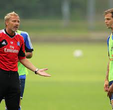 Talfahrt eher eine mentale sache. Nach Mallorca Trip Hsv Trainer Fink Droht Aogo Mit Tribunenplatz Welt