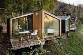 Cabane Mini Chalet Montagne Ekokoncept For 4 0 Maison Prefabriquee Contemporaine Ecologique En Bois Maison Prefabriquee Maison Prefabriquee Bois Maison Bois