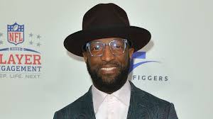 In spite of these difficulties, however, he has always said that his childhood was a lot of fun. Rickey Smiley Says His 19 Year Old Daughter Aaryn Underwent Surgery After Being Shot Multiple Times Entertainment Tonight