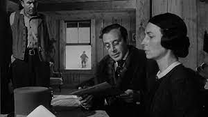 Sometime moments after you find out movies exist, someone is going to tell you about citizen kane. What Is Deep Depth Of Field Definition Examples