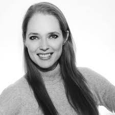 Laura Wittke's Instagram, Twitter & Facebook