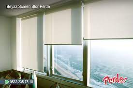 Beyaz Screen Stor Perde Screen Perdeler Gunes Kirici Ozelligi Ve Sade Gorunumu Ile Genellikle Ofis Ortamlari Ve Ciftli Sistem Perdeleri Jaluzi Perde Perdeler