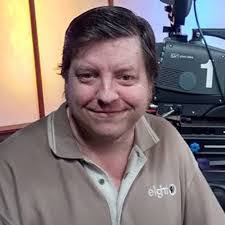 Dave Eden's Instagram, Twitter & Facebook