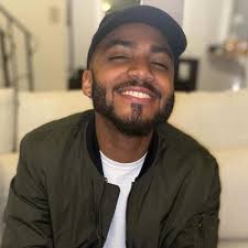 Christopher T. McCoy Jr. (@CTMcCoyWrites)