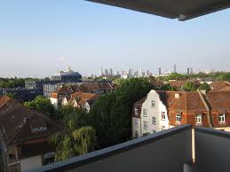 Provisionsfrei oder vom makler dabei variiert der. 1 Zimmer Wohnung Zu Vermieten Porthstr 11 60435 Frankfurt Eckenheim Mapio Net