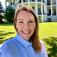 Amazon.com: Febreze Air Freshener Winter Spruce, 2 Pack, Christmas Tree  Pine Scent, Odor Eliminating Air Freshener Spray for Home and Bathroom,  Limited Edition Holiday Collection, 8.8 oz Each : Health & Household