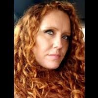 Carolyn Dolan's Instagram, Twitter & Facebook