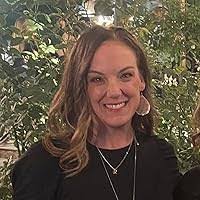 Kara Lucas's Instagram, Twitter & Facebook