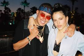 Bad bunny se explayó con respecto al conceptó detrás de él último tour del mundo en una entrevista dada a apple music de momento pareciera que fuera el fin del mundo. El Ultimo Tour Del Mundo Tercer Disco De Bad Bunny En 2020 Se Publica Entre Rumores De Retirada Musica