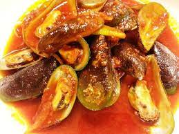 Dengan bumbu kari dan bumbu lainnya serta daun kembangi membuat rasanya makin endeus dan beraroma! Kerang Hijau Masak Pedas Picture Of Istana Berkat Surabaya Tripadvisor