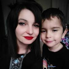 laura leclerc (@LauraLeclerc)