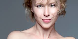  31 Best Photos Of Julia Ubrankovics Nayra Gallery