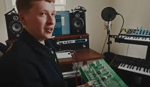 Recommended Gem: A Day in the Life of Sam Gellaitry (Video)