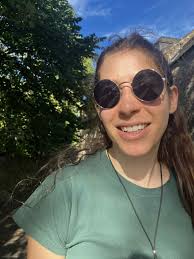 Hi, did anyone find a pair of black joules ladies sunglasses please? They  are prescription but you wouldn't know it to look at them TIA