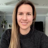 Karen Kosinski's Instagram, Twitter & Facebook