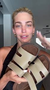 Διαχρονική ομορφιά με Genuins Herse taupe