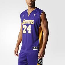 The los angeles lakers defeated the miami heat in game 6 of the finals on sunday night to claim their 17th nba championship, a tie for the most in league history. Camiseta Los Angeles Lakers Kobe Bryant Nba Replica From Adidas On 21 Buttons