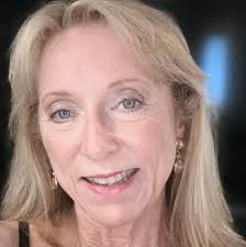 Garden Tip: This is purple wintercreeper euonymus at the end of our  driveway. I like the fact that it grows well in both sun and shade. In the  summer it's deep emerald