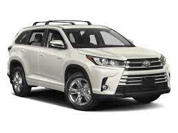 Both offer brisk acceleration, even with a car full of kids. 2019 Toyota Highlander Hybrid Interior Limited Mpg Toyota Wheels