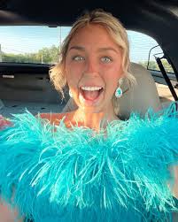 prom or the met gala ??✨📸