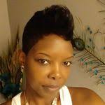 Earlene Davies's Instagram, Twitter & Facebook