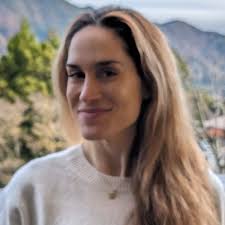 Maya Fernandez (@mayalfernandez)