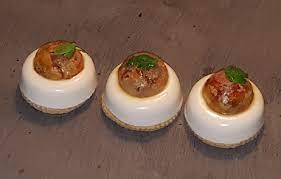Agnolotti fatti in casa ai 3 arrosti con fondo di brasato al barbera. Savarin Di Bagna Cauda Con Peperoni Arrostiti Armonia In Tavola Menu Per Quattro Stagioni