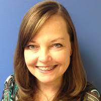 Shelley Donovan's Instagram, Twitter & Facebook