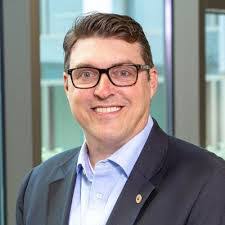 Alex Gamble's Instagram, Twitter & Facebook