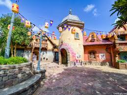 1 synopsis 2 cast 2.1 returning 2.2. Ranking The Best Themed Bathrooms At Disney World Allears Net