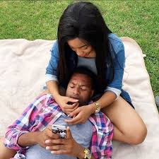 It's not a secret itu khune has a type when it comes to the women he. Sbahle Mpisane I Am No Longer Dating Khune First Was Dumped By Minnie Dlamini