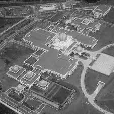 Muzium negara) is a museum located on jalan damansara in kuala lumpur, malaysia.the museum is situated in close proximity to the perdana lake gardens and it provides an overview of malaysian history and culture. From Aerial Viewpoints Of Istana Negara The Bumbung Limas Or Download Scientific Diagram
